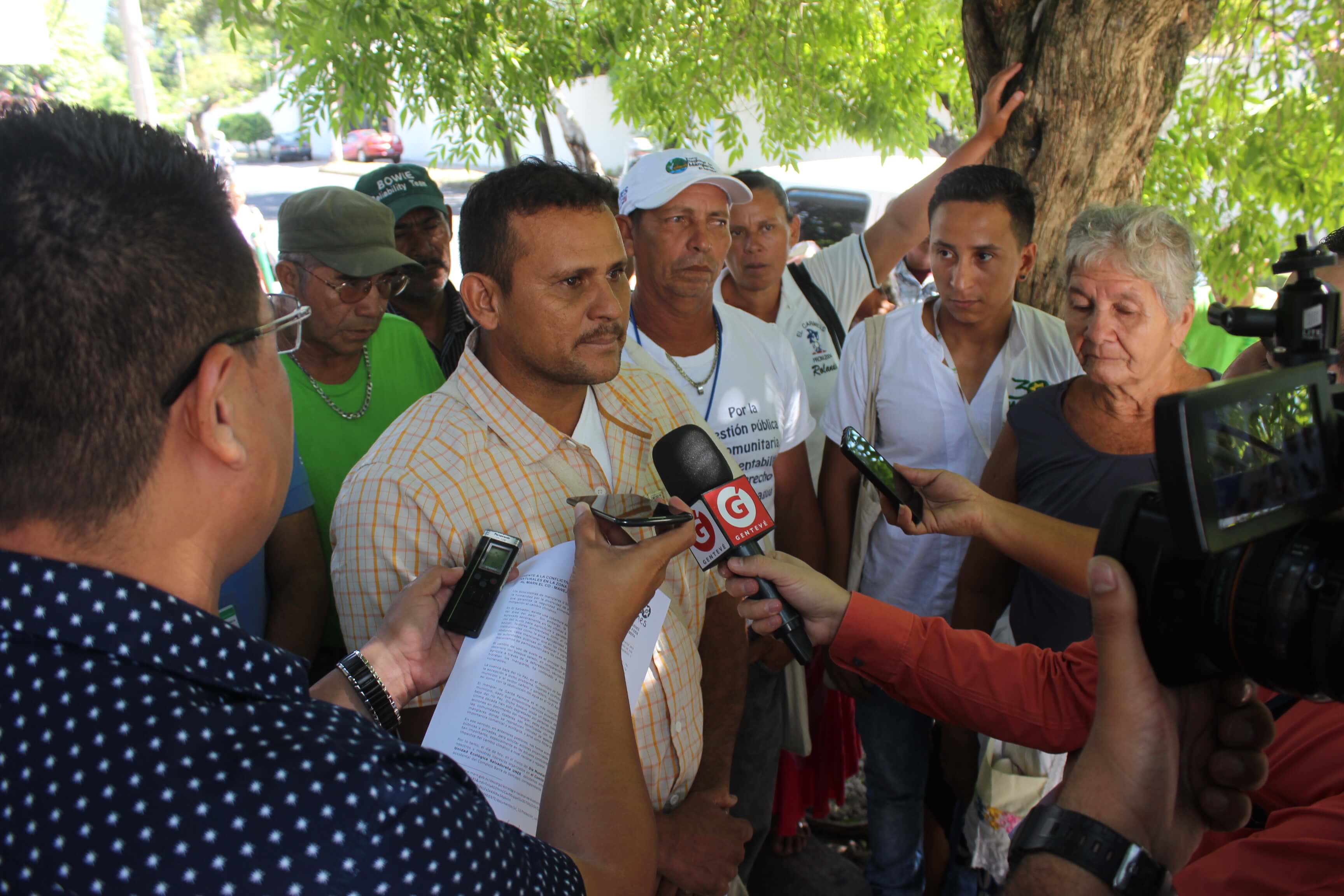 Comunidades y UNES piden co-manejo del manglar de Garita Palmera